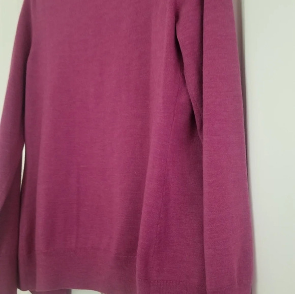 Banana Republic Extra Fine Merino Wool Cardigan M - Picture 8 of 9